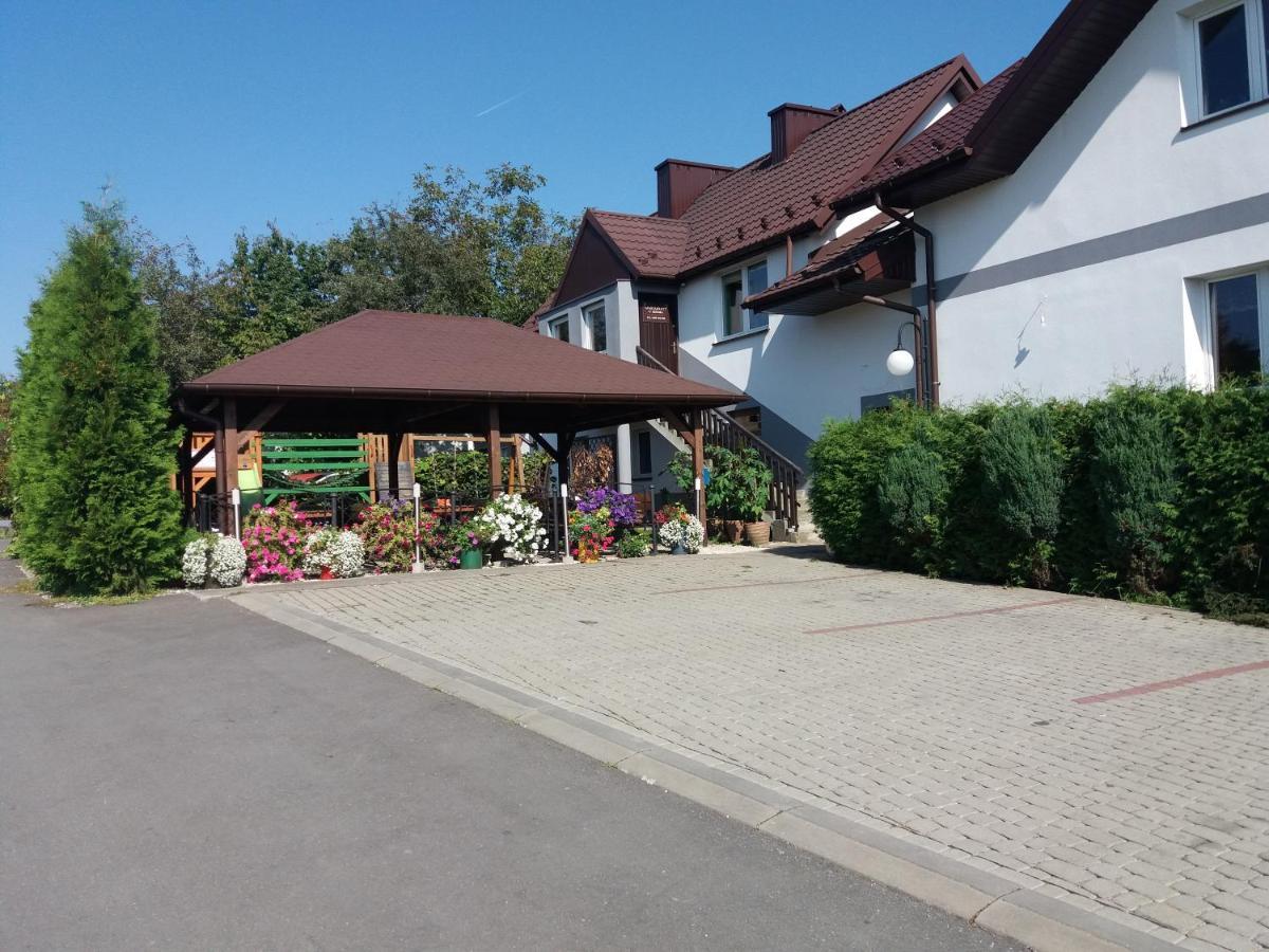 U Adama Apartment Wieliczka Bagian luar foto